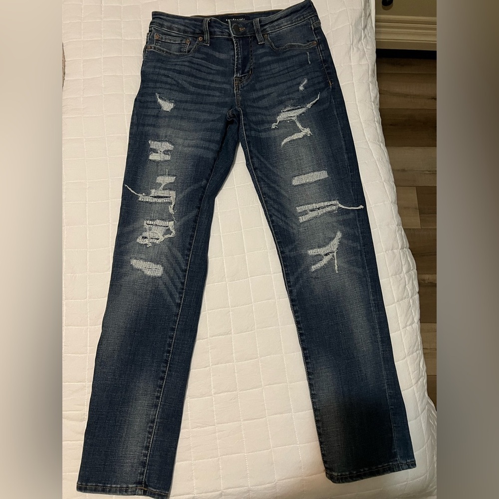 Aeropostale Skinny Jeans Women’s Size 30 x 30 with distressing